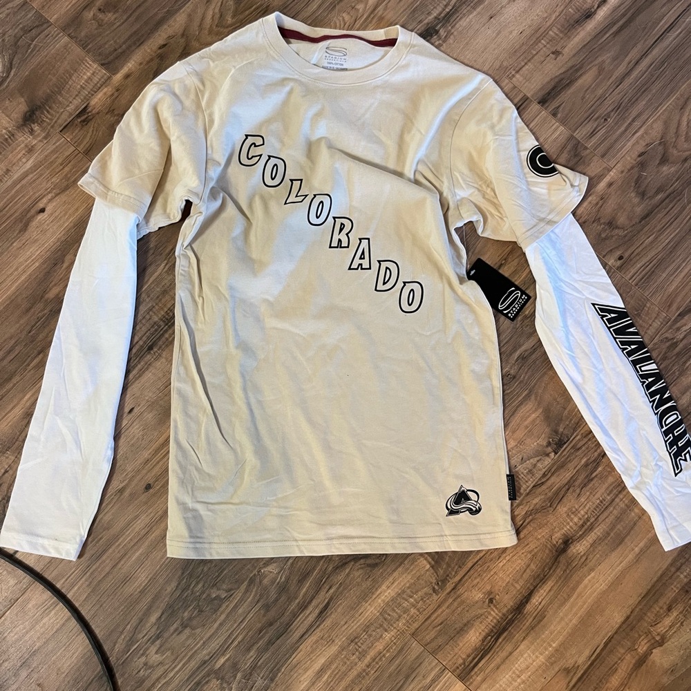 Adult Colorado Avalanche Shirt